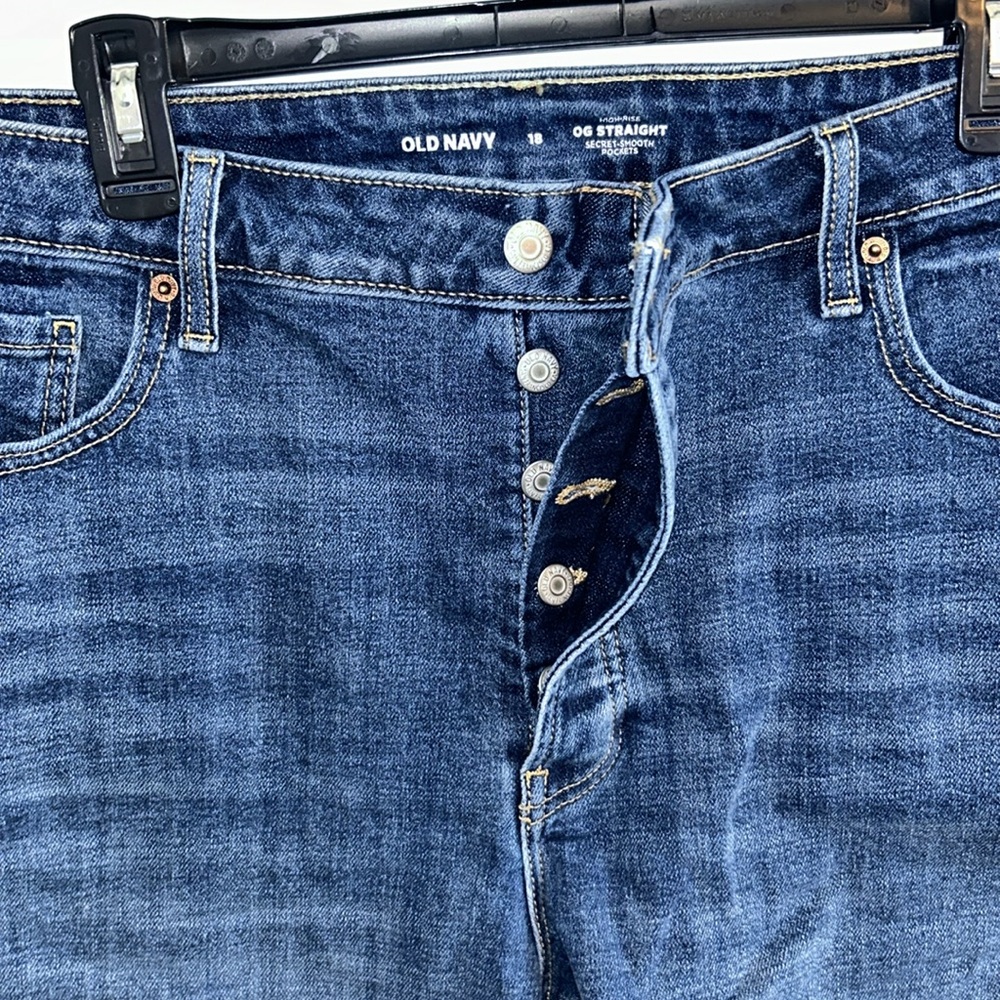 Plus - Old Navy Blue Denim Shorts - 18 - Picture 6 of 10